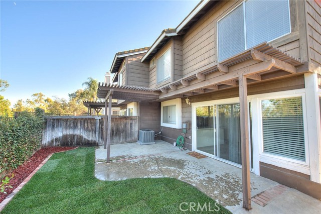 15837 Deer Trail Drive, Chino Hills CA: https://media.crmls.org/medias/215c53e2-f6ba-493f-aaf8-d289ed7cfc0a.jpg