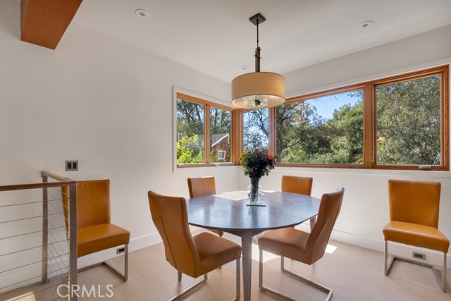 Detail Gallery Image 12 of 40 For 4315 Morro Dr, Woodland Hills,  CA 91364 - 3 Beds | 3/1 Baths