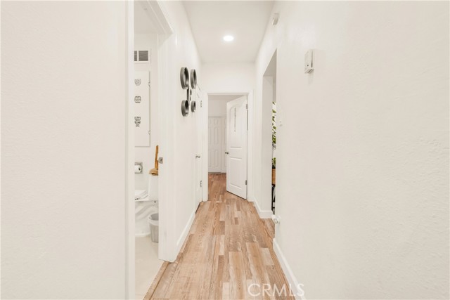 764 W 107th Street, Los Angeles CA: https://media.crmls.org/medias/215df759-7dcf-4453-b1ca-885995e79a34.jpg
