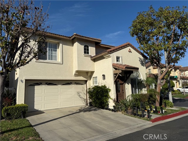 Image 1 of 3 For 15 Redwood Court