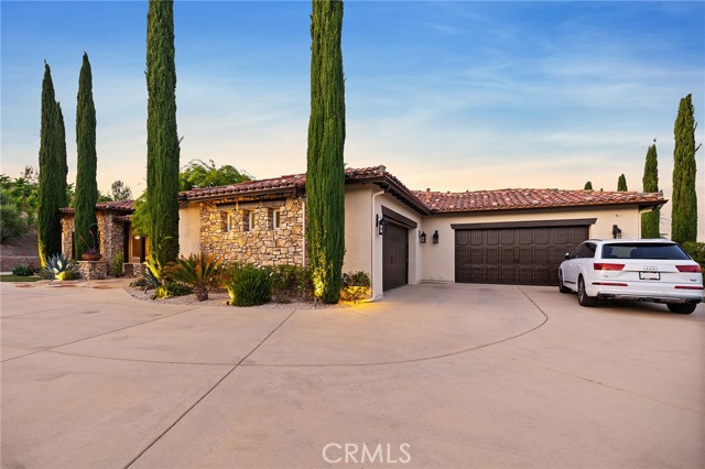 33260 Susan Grace Court, Temecula CA: https://media.crmls.org/medias/215f5ec7-6ff7-447a-8b42-dbb813eee794.jpg