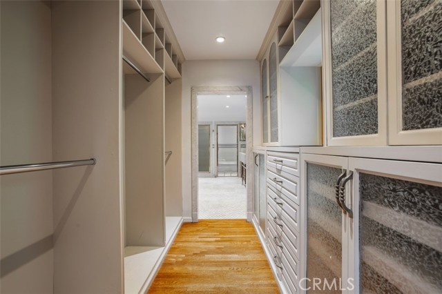 11159 La Maida Street, North Hollywood CA: https://media.crmls.org/medias/2160d8b7-d3a6-47ea-8b56-de6d1cad1c26.jpg