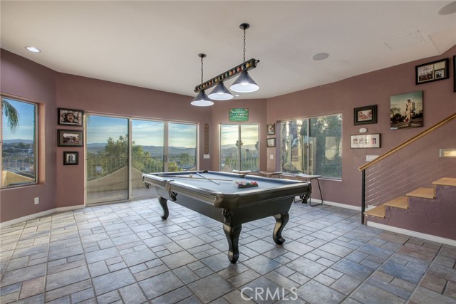Detail Gallery Image 24 of 68 For 28856 Yosemite Pl, Canyon Lake,  CA 92587 - 3 Beds | 3/1 Baths