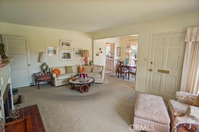 Detail Gallery Image 6 of 25 For 1083 E Fairmount, Burbank,  CA 91501 - 3 Beds | 1/1 Baths