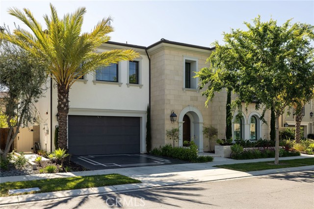 Detail Gallery Image 3 of 52 For 104 Interstellar, Irvine,  CA 92618 - 5 Beds | 5/1 Baths