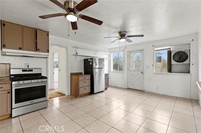 Detail Gallery Image 8 of 37 For 1510 10th St, Oroville,  CA 95965 - 3 Beds | 1 Baths