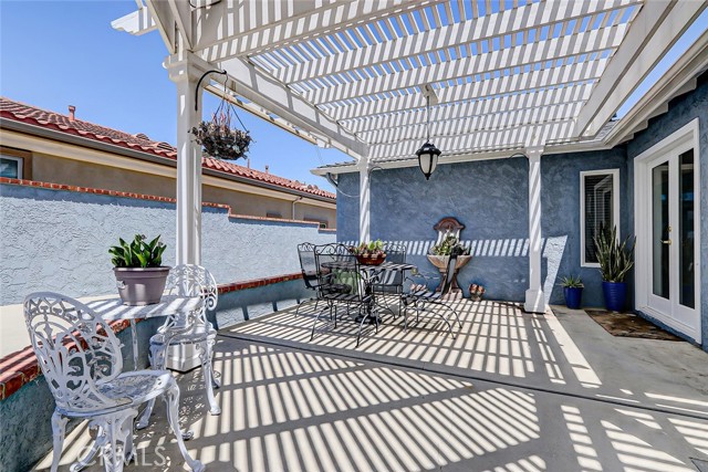 Detail Gallery Image 26 of 33 For 1736 1st St, Manhattan Beach,  CA 90266 - 3 Beds | 2 Baths