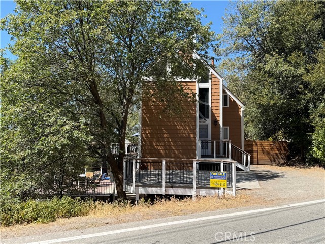 27647 Matterhorn Drive, Lake Arrowhead, CA 92352