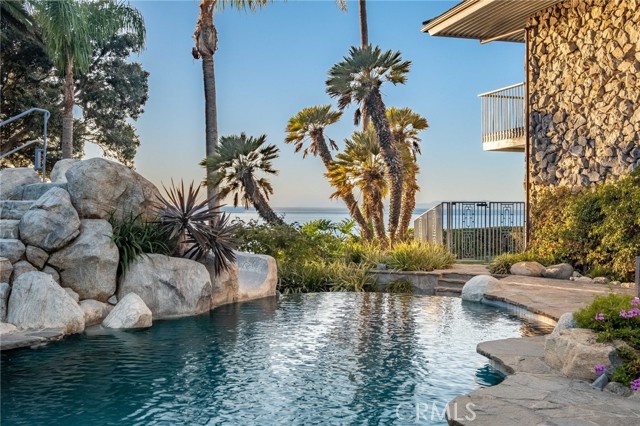 Detail Gallery Image 64 of 75 For 1733 Paseo Del Mar, Palos Verdes Estates,  CA 90274 - 6 Beds | 5/1 Baths