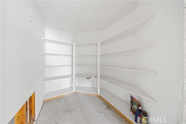 Detail Gallery Image 31 of 39 For 15609 Paprika Ln, Fontana,  CA 92336 - 4 Beds | 3 Baths