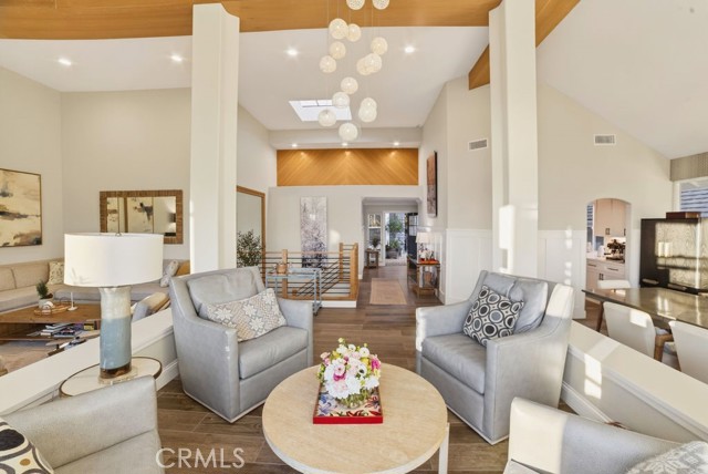 Detail Gallery Image 19 of 56 For 5 Northampton Ct #103,  Newport Beach,  CA 92660 - 3 Beds | 3/1 Baths