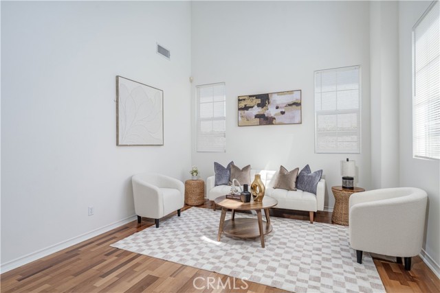 Detail Gallery Image 8 of 65 For 7371 Siena Dr, Huntington Beach,  CA 92648 - 4 Beds | 3/1 Baths