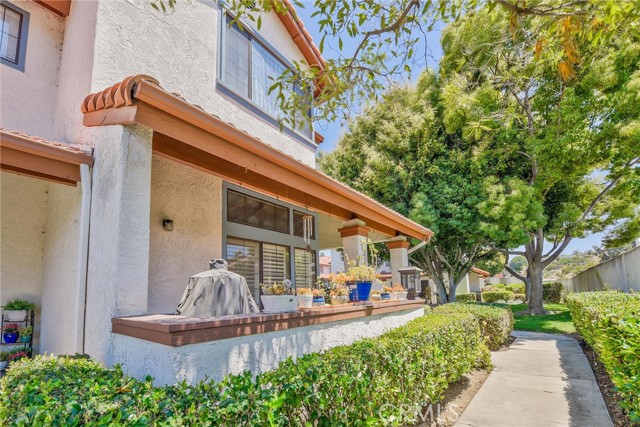 3548 Mission Mesa Way, San Diego, California 92120, 2 Bedrooms Bedrooms, ,3 BathroomsBathrooms,Residential,For Sale,Mission Mesa Way,RS24127529