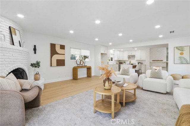 Front Image Thumbnail for CRTR25260541