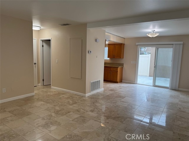 Detail Gallery Image 2 of 24 For 1115 Clark St, Riverside,  CA 92501 - 2 Beds | 1/1 Baths