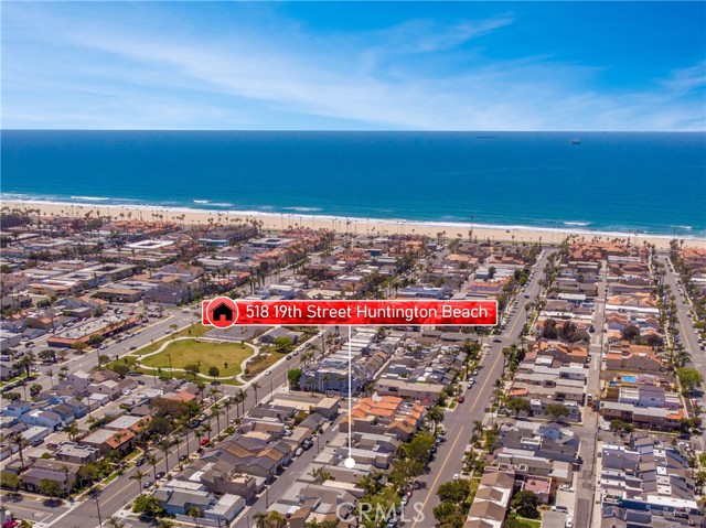 Detail Gallery Image 2 of 28 For 518 19th St, Huntington Beach,  CA 92648 - 2 Beds | 2/1 Baths