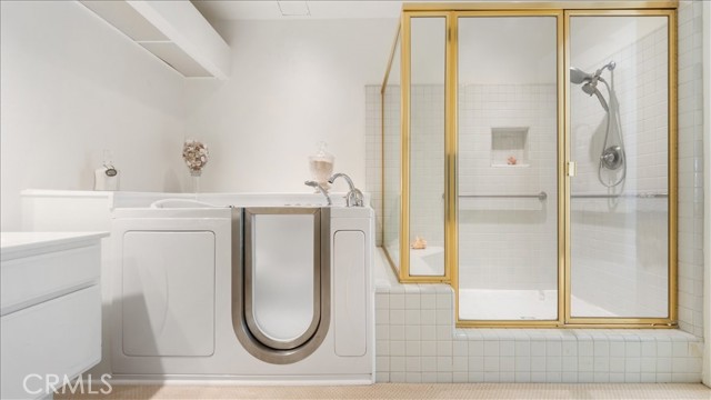 Detail Gallery Image 22 of 39 For 3620 Daffodil Ave #31,  Corona Del Mar,  CA 92625 - 2 Beds | 2 Baths