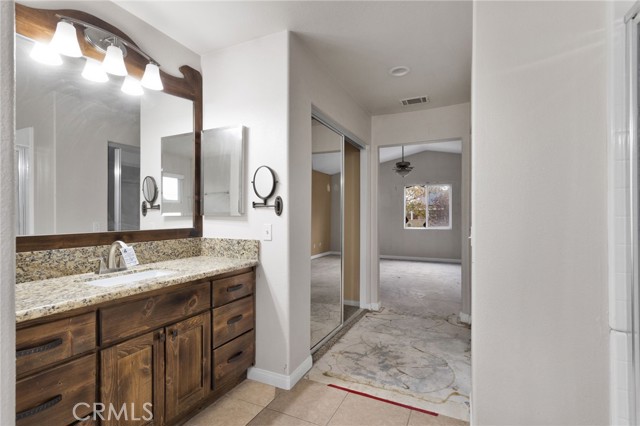 Detail Gallery Image 27 of 34 For 13934 Okesa, Apple Valley,  CA 92307 - 4 Beds | 2/1 Baths