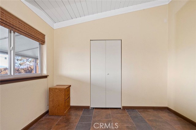 Image 35 of 67 For 2921 Bohemia Avenue