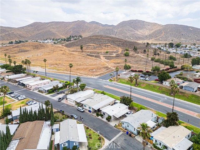 4041 Pedley Road, Jurupa Valley CA: https://media.crmls.org/medias/216b77cb-405d-4022-9410-271cde3b4895.jpg