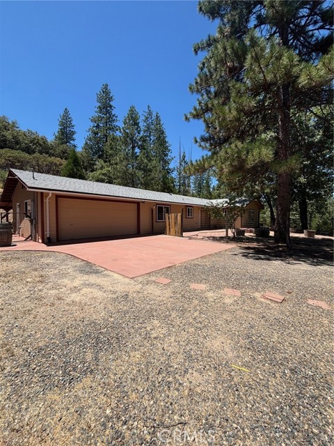 Detail Gallery Image 23 of 31 For 5615 Silver Strand Fall, Mariposa,  CA 95338 - 3 Beds | 2 Baths