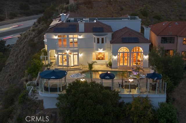 759 Foxkirk Road, Glendale CA: https://media.crmls.org/medias/216cc1e8-401c-4729-84d6-32146202b2d0.jpg