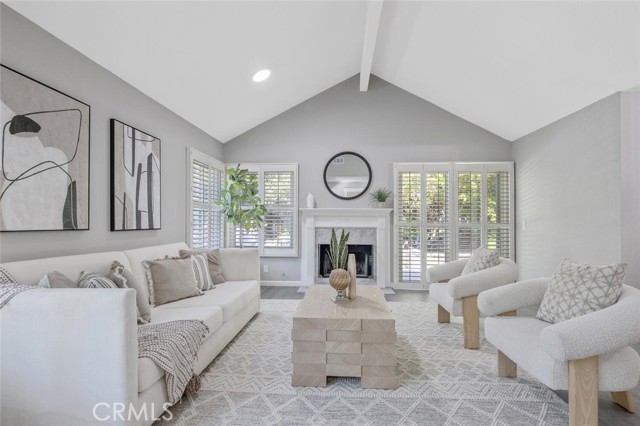 Detail Gallery Image 8 of 38 For 5682 Starwood Ct, Westlake Village,  CA 91362 - 3 Beds | 3 Baths