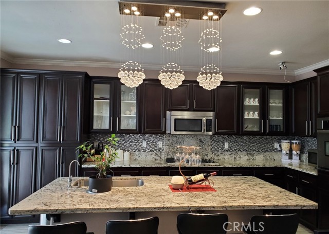 Detail Gallery Image 9 of 17 For 14591 Westfield, Chino,  CA 91710 - 4 Beds | 3 Baths