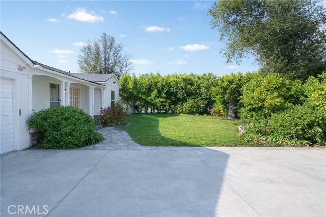 Detail Gallery Image 29 of 30 For 11814 Hesby St, Valley Village,  CA 91606 - 4 Beds | 2 Baths