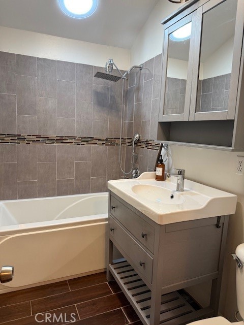 Detail Gallery Image 27 of 33 For 7363 Caldus Ave, Lake Balboa,  CA 91406 - 3 Beds | 2 Baths