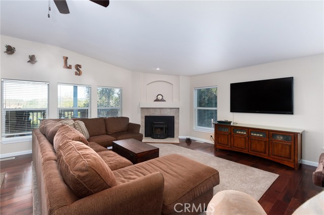 Detail Gallery Image 12 of 75 For 5550 Las Tablas Bay Dr, Paso Robles,  CA 93446 - 4 Beds | 3 Baths