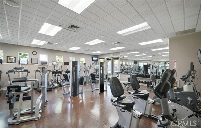240 Glenview Lane, Hemet CA: https://media.crmls.org/medias/216fa911-3a0b-4d22-b357-a28b0b829b55.jpg