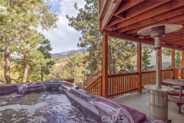 Detail Gallery Image 34 of 45 For 1319 Balsam Dr, Big Bear Lake,  CA 92315 - 3 Beds | 3/1 Baths