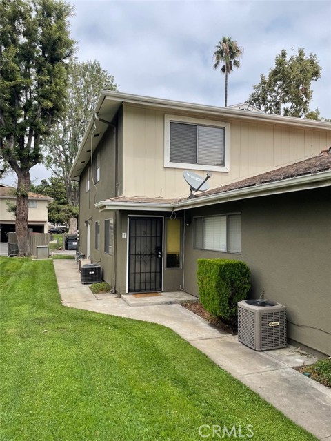 Image 2 for 1321 W 8Th St #3, Upland, CA 91786