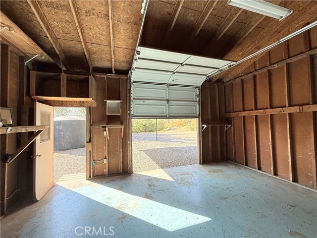 4943 Yaqui Gulch Road, Mariposa CA: https://media.crmls.org/medias/21739f0b-7252-48da-baa2-77da818f4eb4.jpg