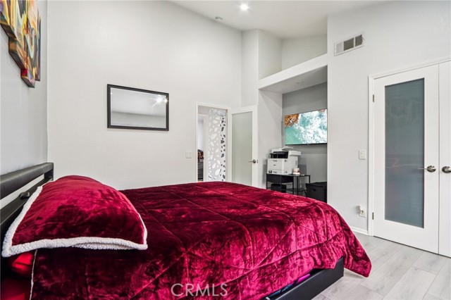 Detail Gallery Image 18 of 39 For 15928 Hunsaker #7,  Paramount,  CA 90723 - 3 Beds | 3 Baths