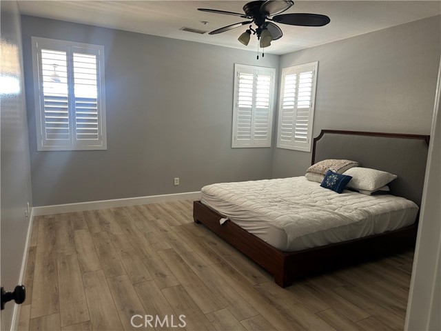 Detail Gallery Image 12 of 23 For 16453 Freesia Ct, Fontana,  CA 92336 - 4 Beds | 3 Baths