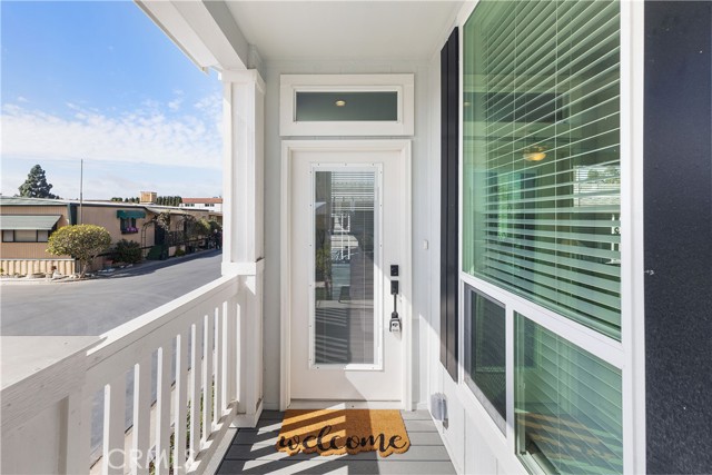 Detail Gallery Image 3 of 19 For 1065 Lomita Blvd. #180, Harbor City,  CA 90710 - 3 Beds | 2 Baths