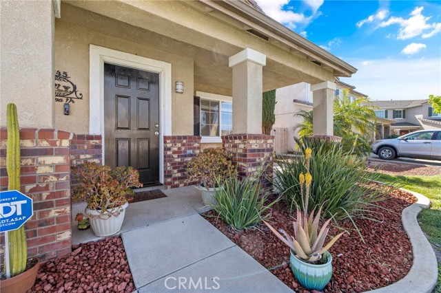 Detail Gallery Image 4 of 49 For 1745 N Napa Dr, Hanford,  CA 93230 - 4 Beds | 2/4 Baths