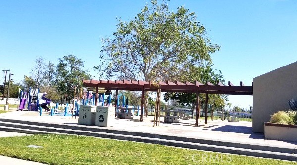Detail Gallery Image 15 of 15 For 3510 & 3512 W Pine St, Santa Ana,  CA 92704 - – Beds | – Baths