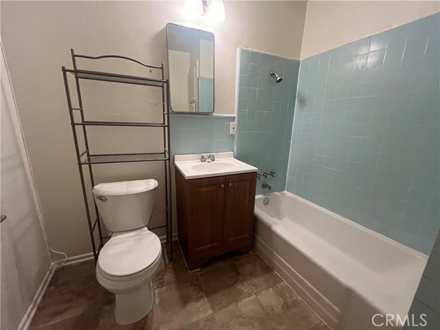 Detail Gallery Image 11 of 13 For 1342 Agate Ave 1a,  Mentone,  CA 92359 - 2 Beds | 1 Baths