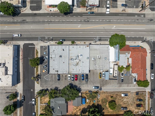 21820 Devonshire St, Chatsworth (los Angeles), California 91311, ,Commercial Lease,For Rent,21820 Devonshire St,CRSR24185368