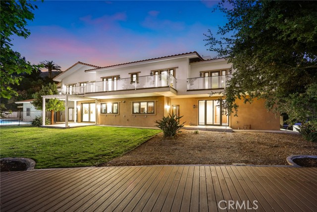 255 El Cielo Lane, Bradbury CA: https://media.crmls.org/medias/217808b1-183d-47d0-8a58-4373415994dc.jpg