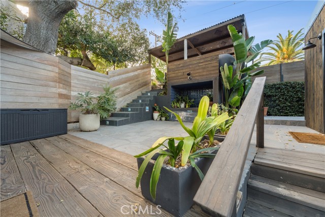 19778 Grand View Drive, Topanga CA: https://media.crmls.org/medias/2178c4c4-3d93-40cc-833e-4de245070342.jpg