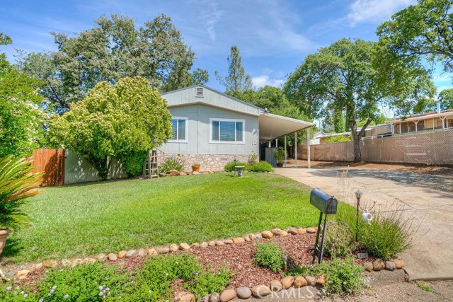 12 Hanging Tree Court, Oroville CA: https://media.crmls.org/medias/217a3259-72c5-465a-803e-546ed59b02ab.jpg
