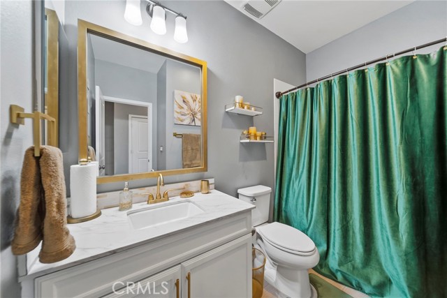 Detail Gallery Image 34 of 61 For 9339 Alondra Bld #2,  Bellflower,  CA 90706 - 3 Beds | 4 Baths