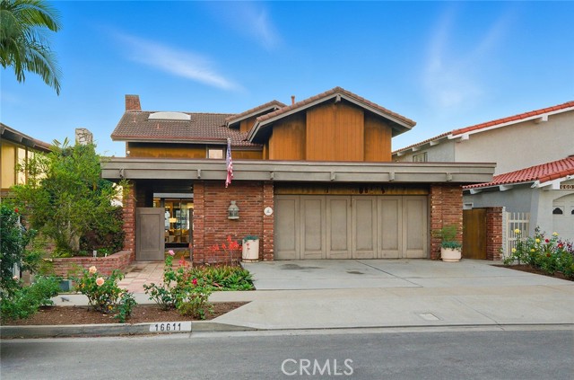 Image 34 of 47 For 16611 Carousel Lane