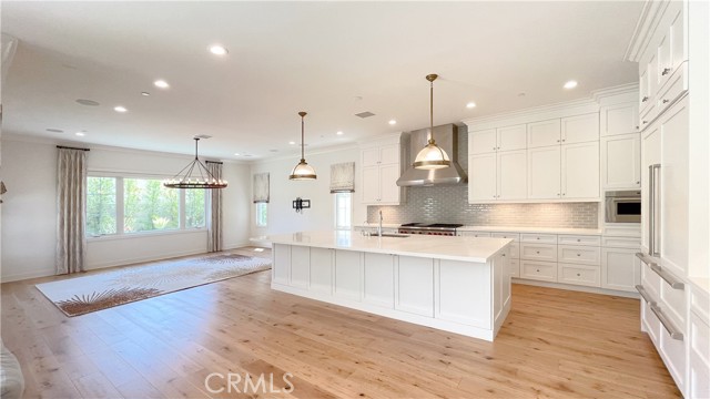 94 Interstellar, Irvine CA: https://media.crmls.org/medias/217bde6a-62bf-4ab8-a7a2-16ed58f424a7.jpg