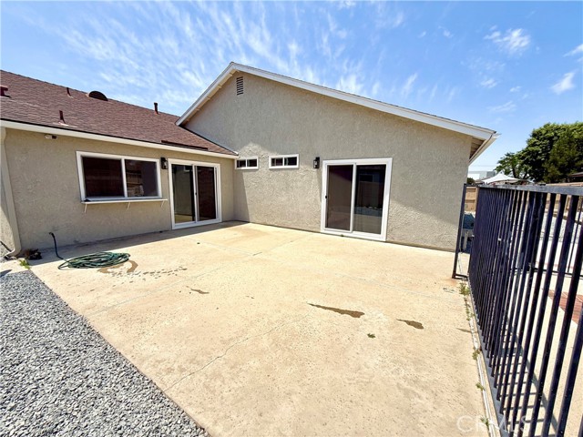 2382 Carlsbad Circle, Hemet CA: https://media.crmls.org/medias/217c5a29-83e4-4b28-85f7-c35f1a27f1a8.jpg