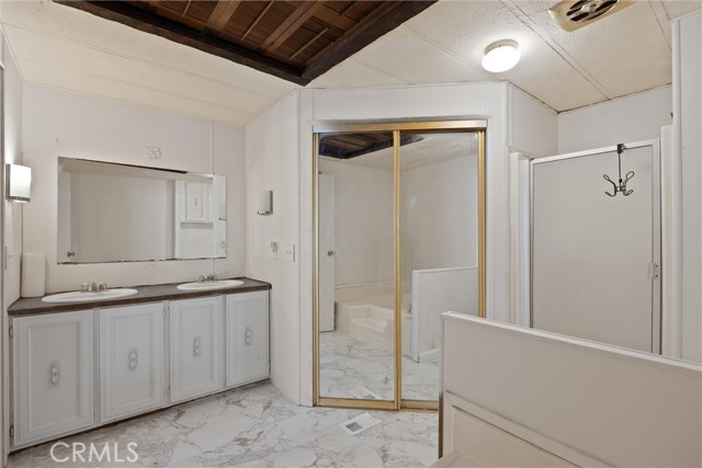 701 E Lassen Avenue, Chico CA: https://media.crmls.org/medias/217d0992-257a-429f-92f6-1d835e548fe4.jpg